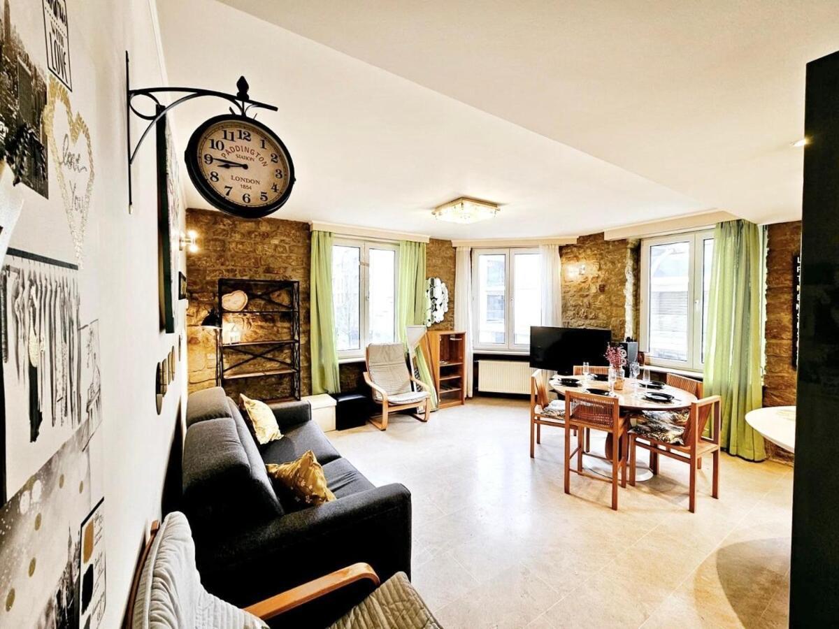 Apartment New 1 Bedroom Flat In Center - Gar68